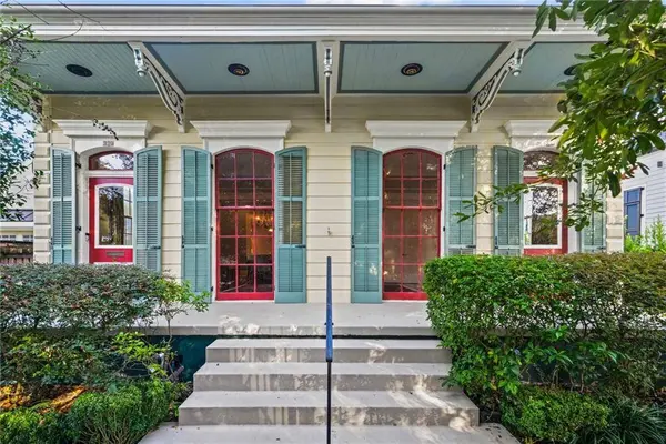 210 OLIVIER ST, New Orleans, LA 70114