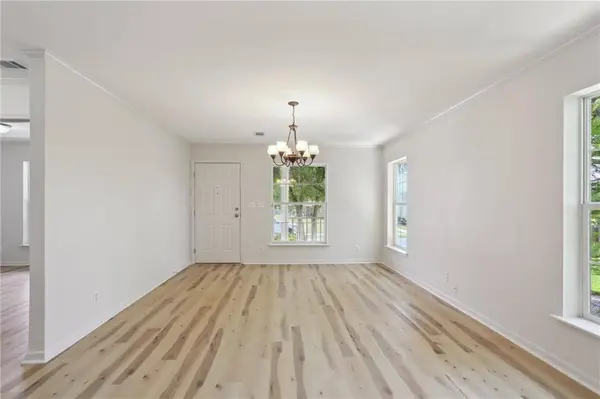 8521 EDINBURGH ST, New Orleans, LA 70118
