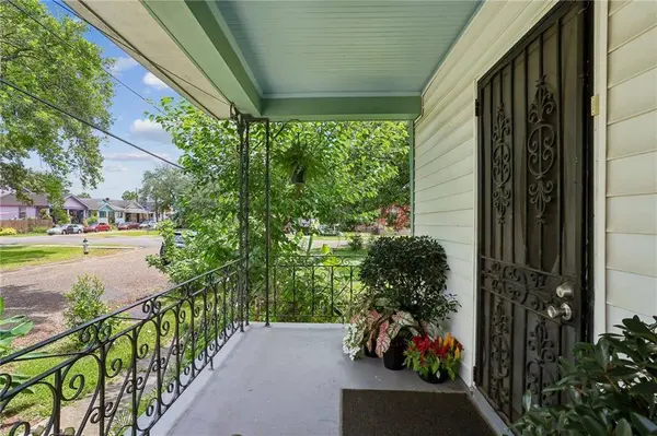 2406 ST ROCH AVE, New Orleans, LA 70117