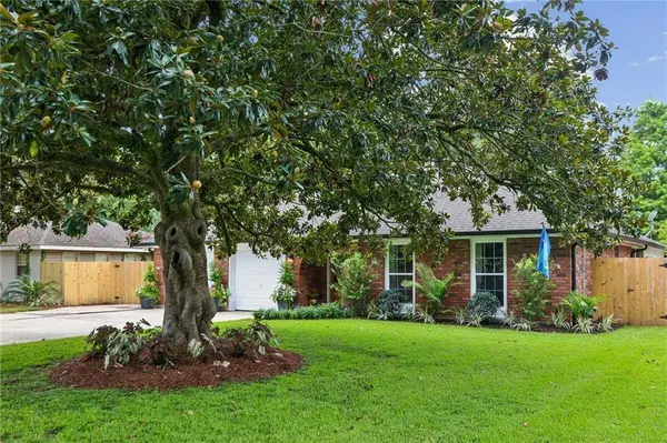 192 CINDY LOU PL, Mandeville, LA 70448