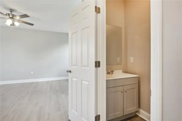 4021 N ROCHEBLAVE ST, New Orleans, LA 70117