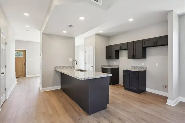 4021 N ROCHEBLAVE ST, New Orleans, LA 70117