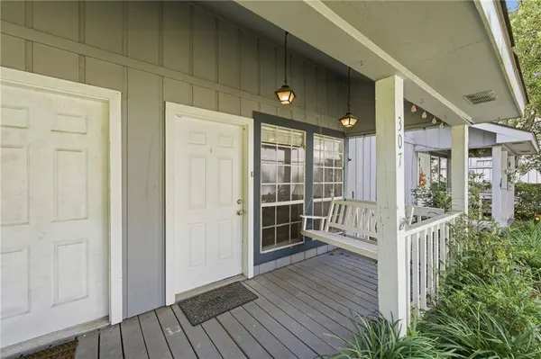 307 CEDARWOOD DR #307, Mandeville, LA 70471