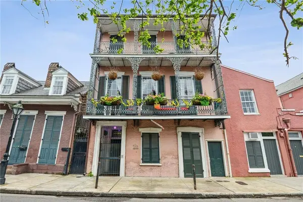 1030 ORLEANS AVE #A, New Orleans, LA 70116
