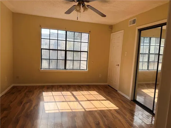 714 FAIRFAX DR #119, Gretna, LA 70056