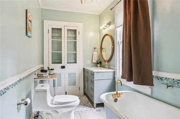 3143 DAUPHINE ST, New Orleans, LA 70117