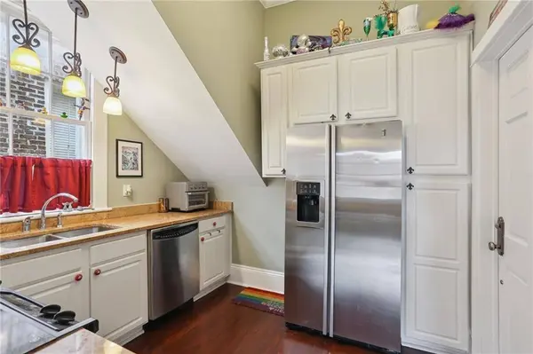 539 TOULOUSE ST #D, New Orleans, LA 70116