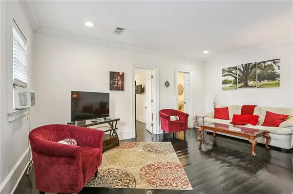 1030 KERLEREC ST #4, New Orleans, LA 70116