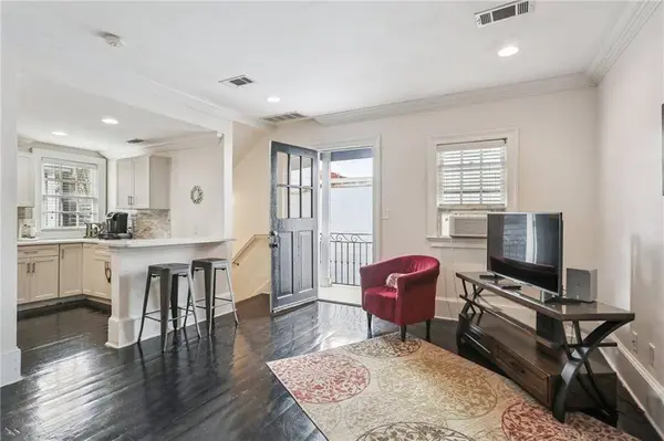 1030 KERLEREC ST #4, New Orleans, LA 70116
