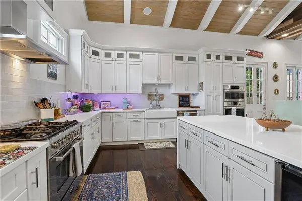 3300 ANNUNCIATION ST, New Orleans, LA 70115