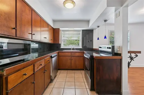 501 HILLARY ST, New Orleans, LA 70118