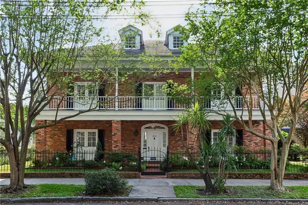 1700 UPPERLINE ST, New Orleans, LA 70115