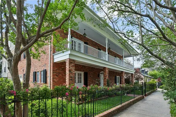1700 UPPERLINE ST, New Orleans, LA 70115