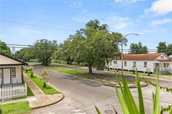 700 LEBOEUF ST #A, New Orleans, LA 70114