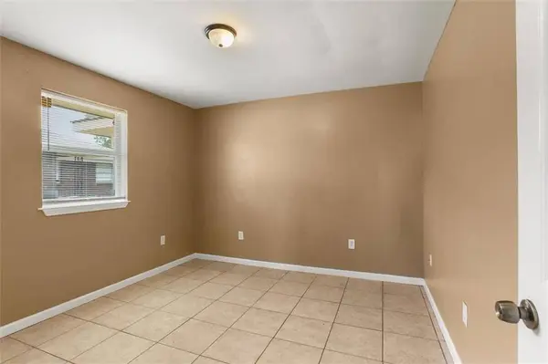 2109-11 OCTAVIA DR, Chalmette, LA 70043