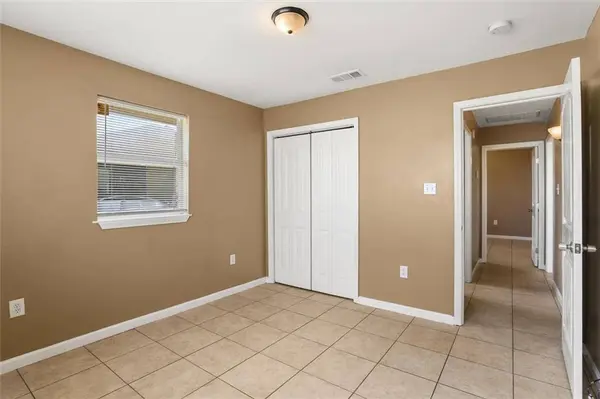 2109-11 OCTAVIA DR, Chalmette, LA 70043