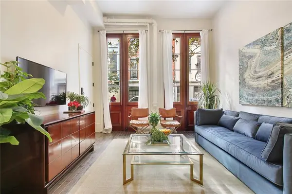 427 GRAVIER ST, New Orleans, LA 70130