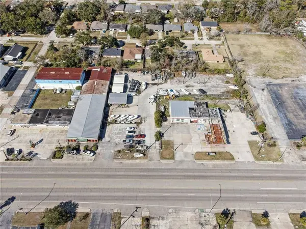 3663 PONTCHARTRAIN DR, Slidell, LA 70458