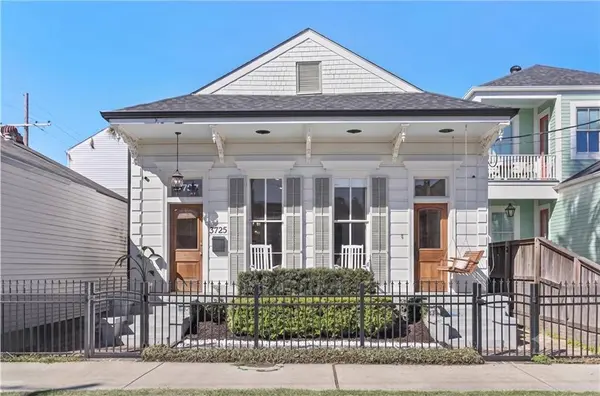 3725 ANNUNCIATION ST, New Orleans, LA 70115