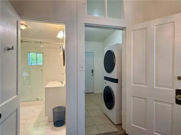 3725 ANNUNCIATION ST, New Orleans, LA 70115