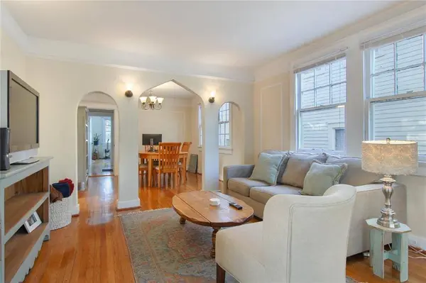 4809 CARONDELET ST, New Orleans, LA 70115
