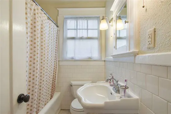 4809 CARONDELET ST, New Orleans, LA 70115