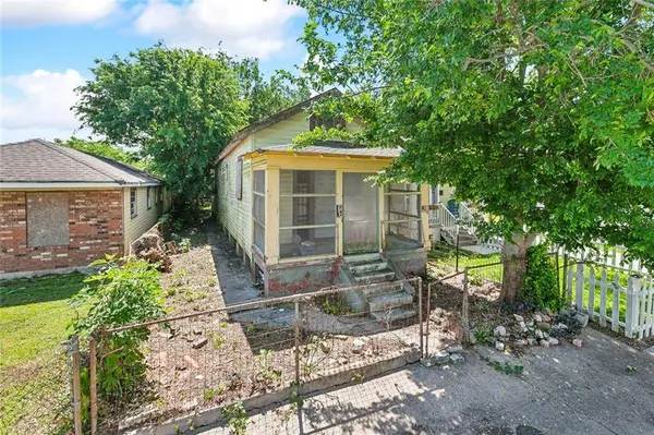 625 FORSTALL ST, New Orleans, LA 70117