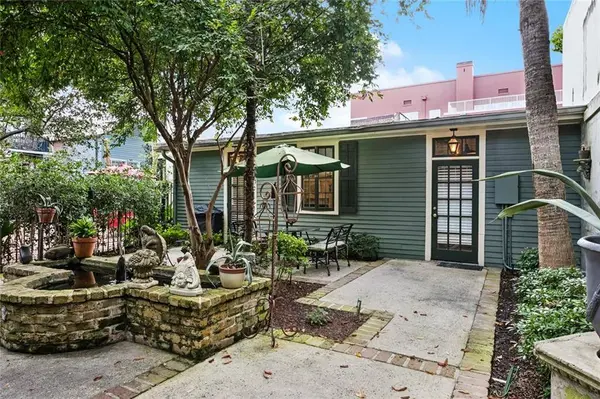 718 URSULINES AVE #D, New Orleans, LA 70116