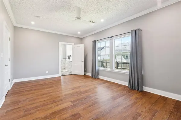 920 COUGAR DR, Arabi, LA 70032