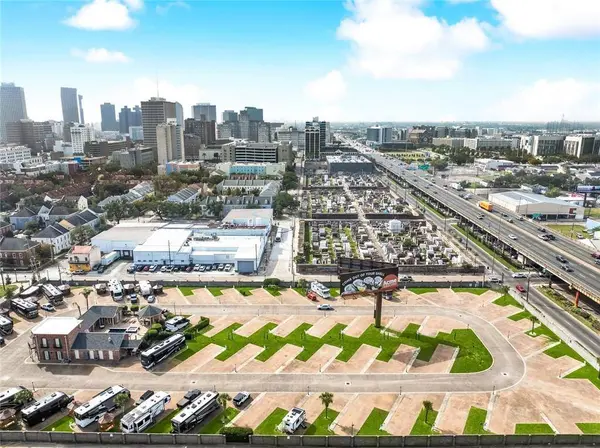 500 N CLAIBORNE AVE #30, New Orleans, LA 70112