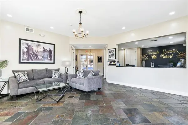 500 N CLAIBORNE AVE, New Orleans, LA 70112