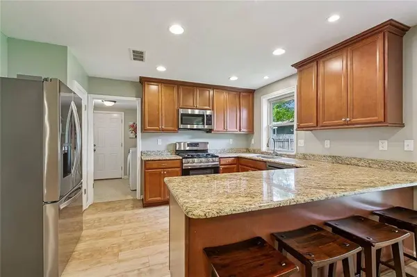 186 SEDGEFIELD DR, Harahan, LA 70123