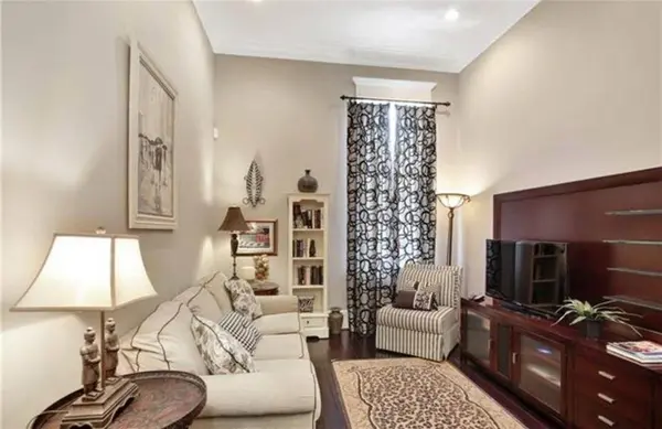1446 CAMP ST #203, New Orleans, LA 70130