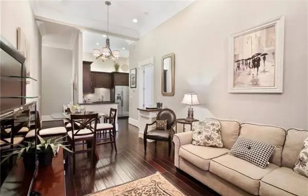 1446 CAMP ST #203, New Orleans, LA 70130