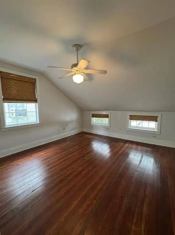 909 RACE ST, New Orleans, LA 70130
