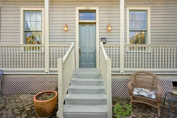 1333 JOSEPHINE ST, New Orleans, LA 70130