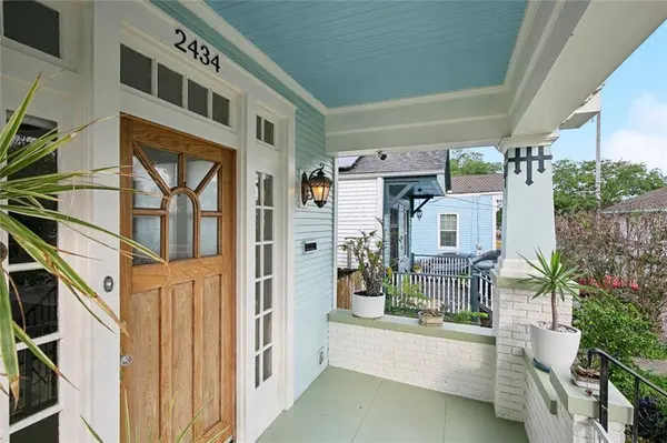 2434 AUBRY ST, New Orleans, LA 70119