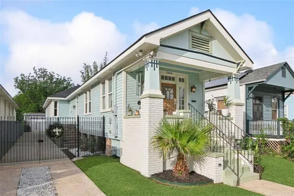 2434 AUBRY ST, New Orleans, LA 70119