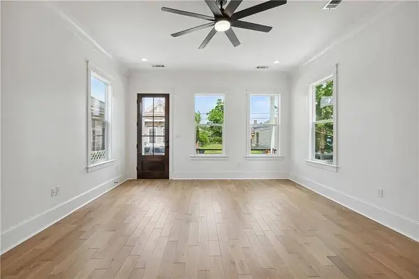 3016 S SARATOGA ST, New Orleans, LA 70115