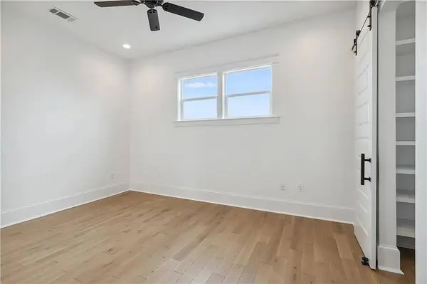 3016 S SARATOGA ST, New Orleans, LA 70115