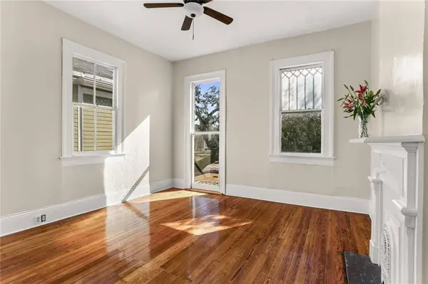 305 S NORMAN C FRANCIS Pkwy, New Orleans, LA 70119