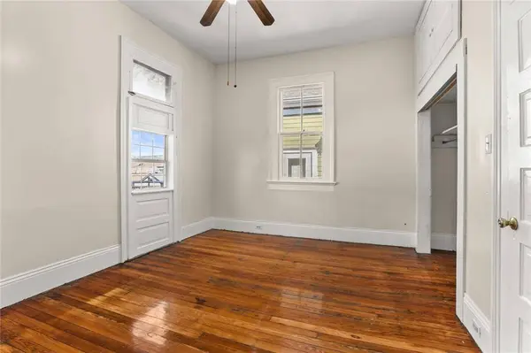 305 S NORMAN C FRANCIS Pkwy, New Orleans, LA 70119