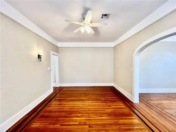 2011 GENERAL PERSHING ST #2A, New Orleans, LA 70115