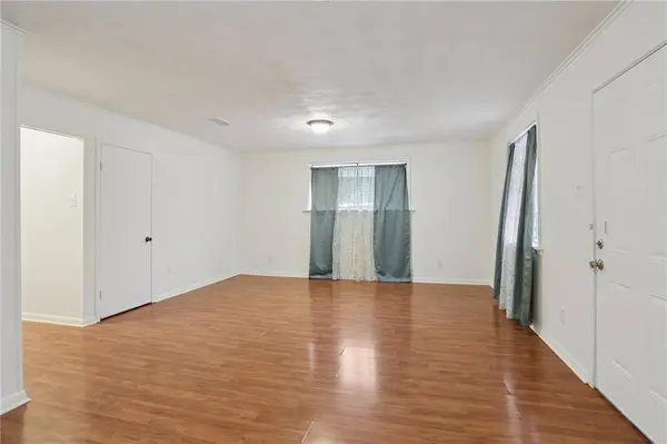 7551 OAK ST, New Orleans, LA 70118