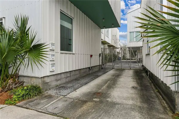 455 NINTH ST #B, New Orleans, LA 70115