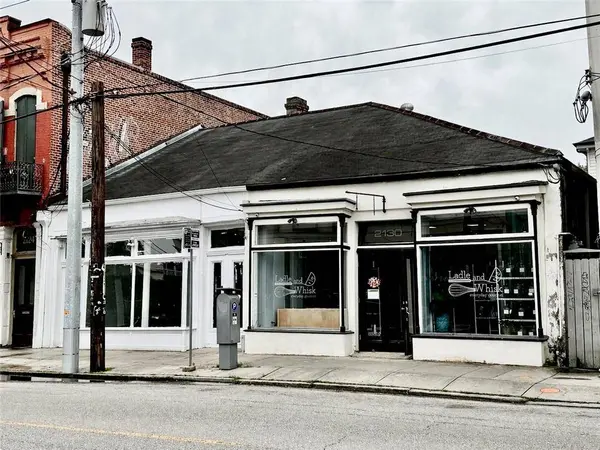 2126 MAGAZINE ST, New Orleans, LA 70130