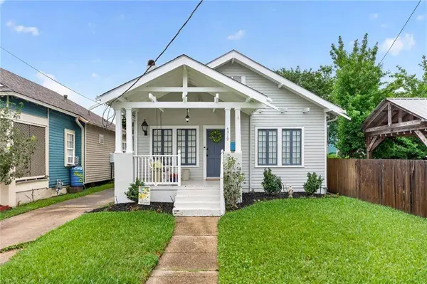 4919 S JOHNSON ST, New Orleans, LA 70125