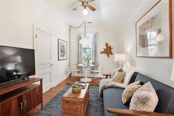 305 NASHVILLE AVE ##2, New Orleans, LA 70115