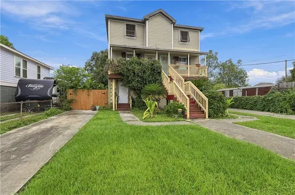 6124 26 BACCICH ST, New Orleans, LA 70122