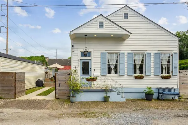 2712 SAINT THOMAS ST, New Orleans, LA 70130